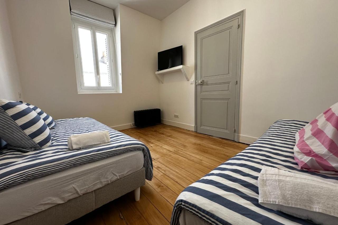In The Beautiful Districts Of Tours A "Particular" With Great Comfort Villa Kültér fotó