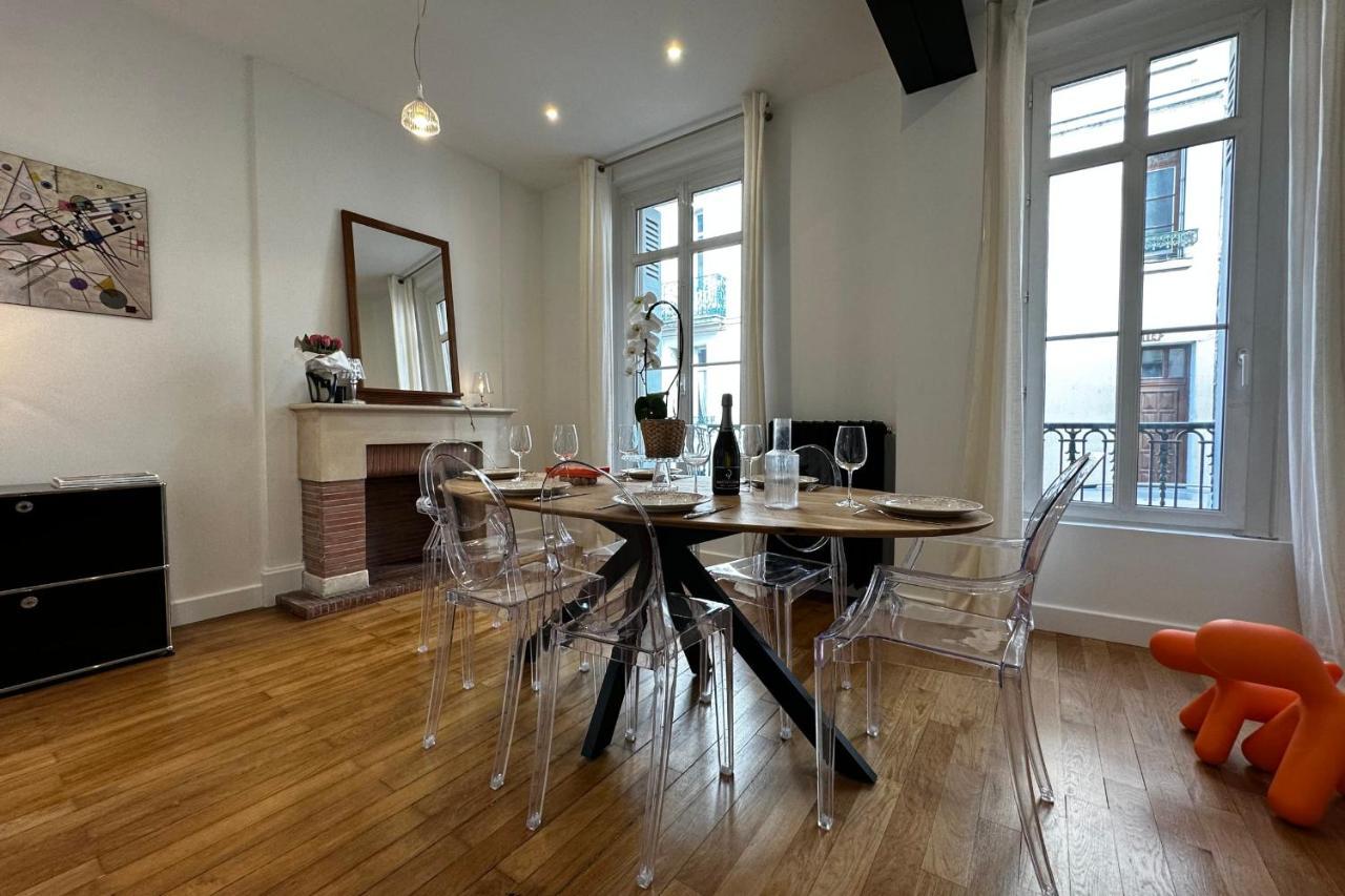 In The Beautiful Districts Of Tours A "Particular" With Great Comfort Villa Kültér fotó