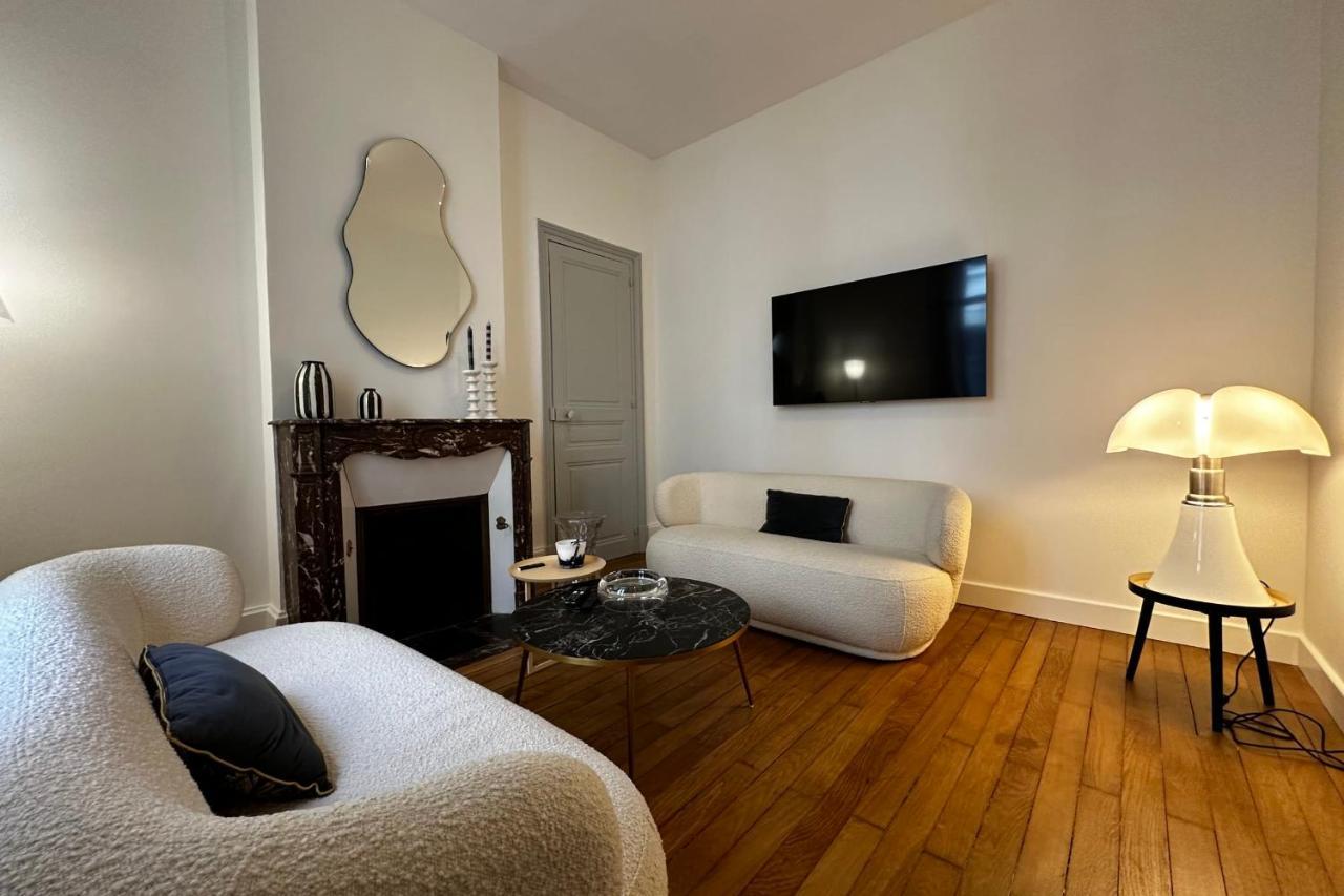 In The Beautiful Districts Of Tours A "Particular" With Great Comfort Villa Kültér fotó