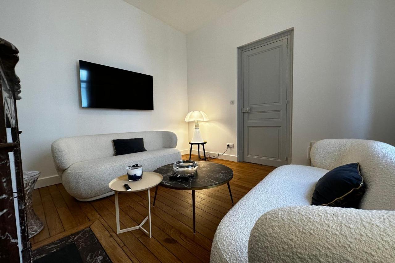 In The Beautiful Districts Of Tours A "Particular" With Great Comfort Villa Kültér fotó